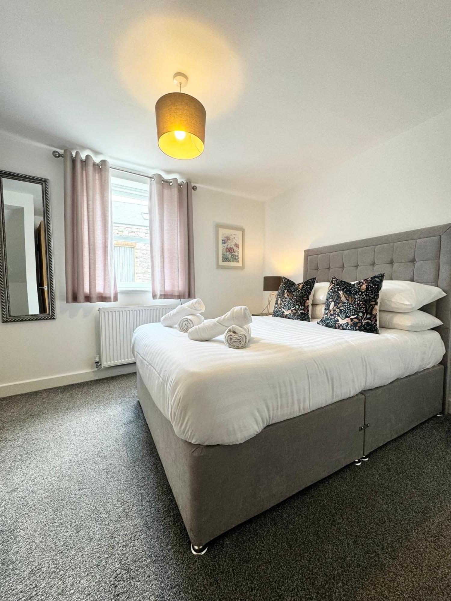 The Kipling Inn Ulverston Extérieur photo
